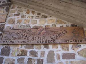 Insegna del rifugio