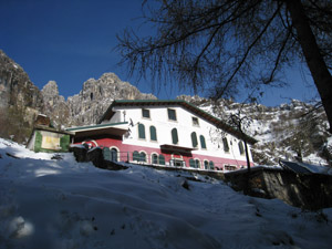 Ultimo tratto verso il rifugio, con la neve