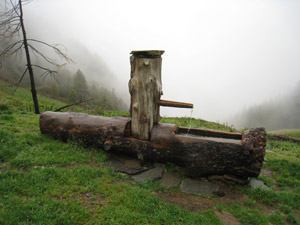 Fontana accanto al rifugio