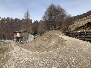 Ultimo tornante prima della capanna