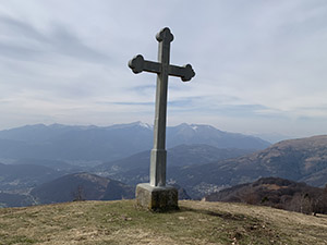 e arriviamo fino alla croce