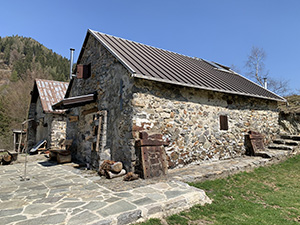 Alpe Baraccone, le due baite