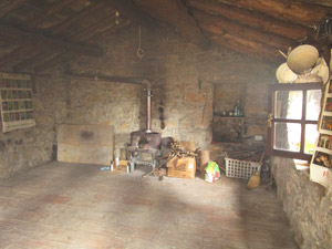 Interno del bivacco