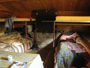 Interno del bivacco