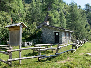 Area recintata con il Bivacco Pian di Campo