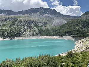 Arriviamo al Lago Salarno