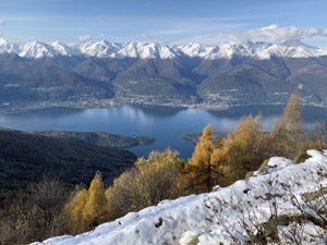 Vista sul Lago di Como e sulla Penisola di Piona