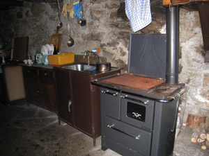 Interno del bivacco