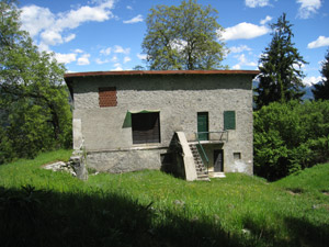 Cascina abbandonata