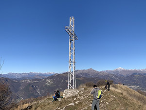 La croce sulla vetta del Monte Misma