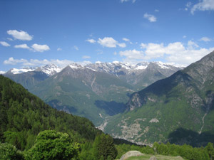 Alpe Pesceda: panorama sul fondovalle
