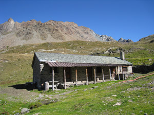 Alpe Pian di Spino e Corni Bruciati