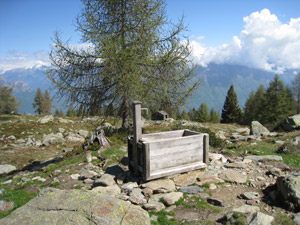 La fontana davanti al rifugio