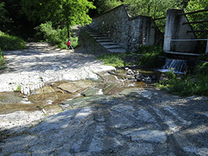 Il guado del Torrente Perlino