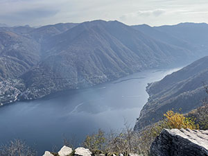 Monte Comana; panorama verso sud