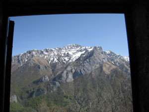 La Grigna dalla porta del bivacco