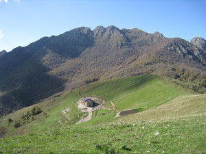 Il rifugio e il Resegone