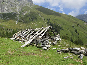 Ruderi della Malga alta