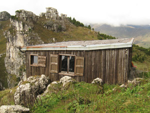 Altra veduta del bivacco