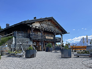 Tschtsch Alm / Baita Tschtsch (m. 2035)