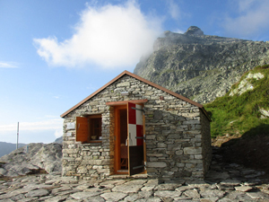 Il Bivacco Val Capra e il Pizzaccio