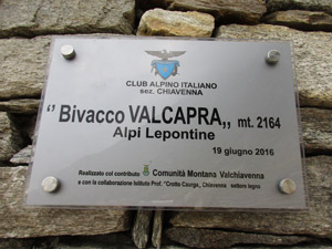 La targa del bivacco