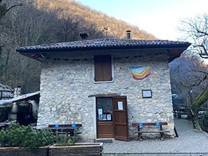 Il Rifugio Valle di Mompiano