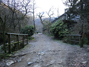 Il ponte sul Rio Bodrio poco prima di arrivare al rifugio