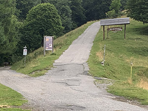 La biforcazione subito dopo il parcheggio