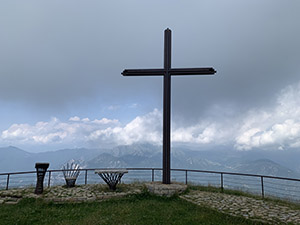 La Croce in vetta al Monte Galbiga