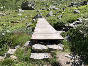 Passerella di legno sul Torrente Pedriola