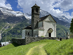 La chiesa parrocchiale [Oratorio di Santa Maria Assunta]
