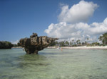 S143 (155105 byte) - Watamu beach - a rock